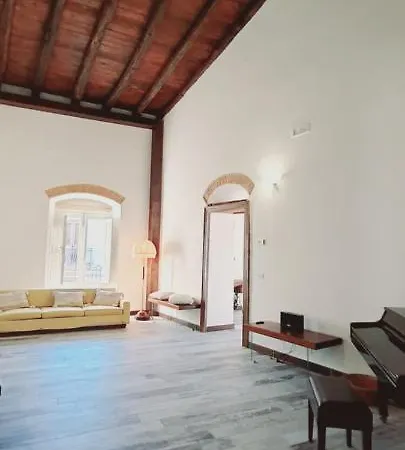 לינה וארוחת בוקר Palazzo Restifa