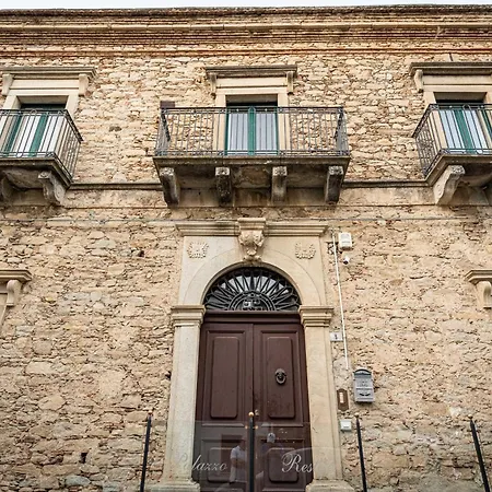 Palazzo Restifa 4*