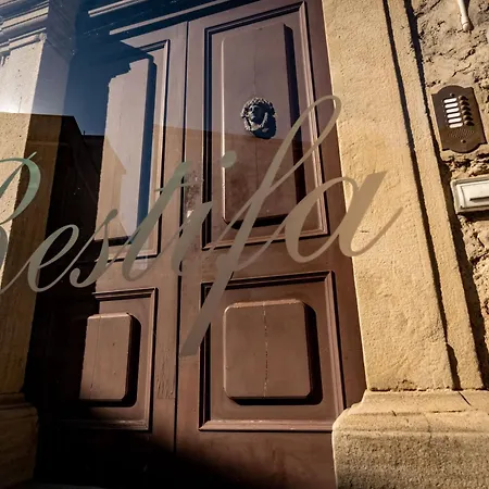לינה וארוחת בוקר Palazzo Restifa